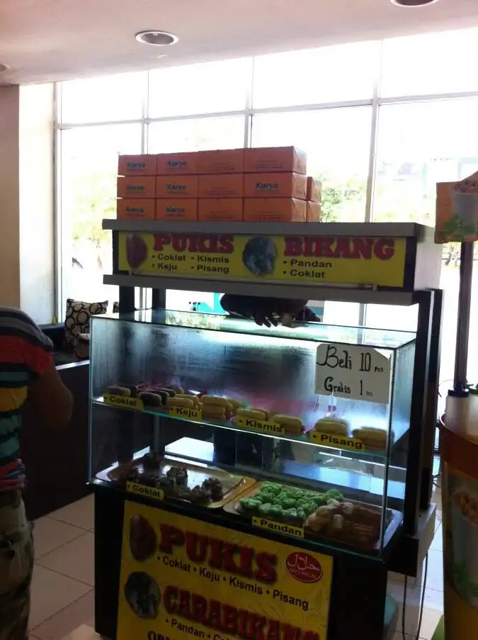 Pukis dan Bikang