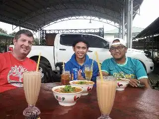 Tomuan Legacy Cafe