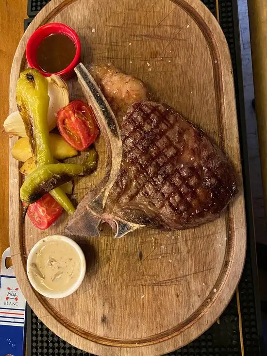 Kaleiçi Steak Gastro Bar'nin yemek ve ambiyans fotoğrafları 39