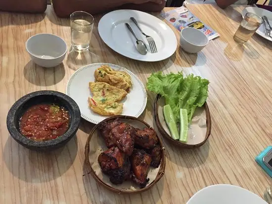 Gambar Makanan Karamba Resto 13