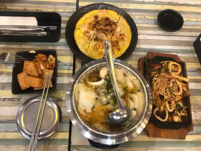 Seoul Garden HotPot Food Photo 8