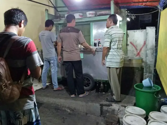 Gambar Makanan Pangsit Mie Ujung Pandang, Kedungdoro 6