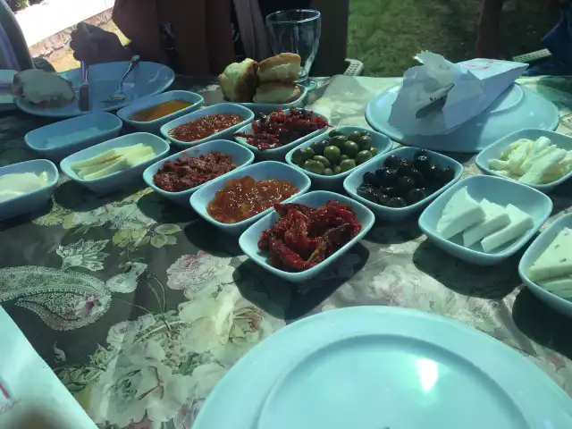 Naz Restaurant'nin yemek ve ambiyans fotoğrafları 11