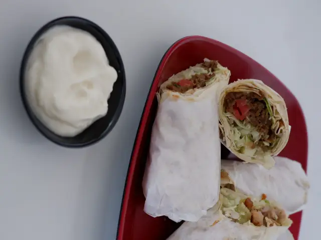 Gambar Makanan Emado's Shawarma 5