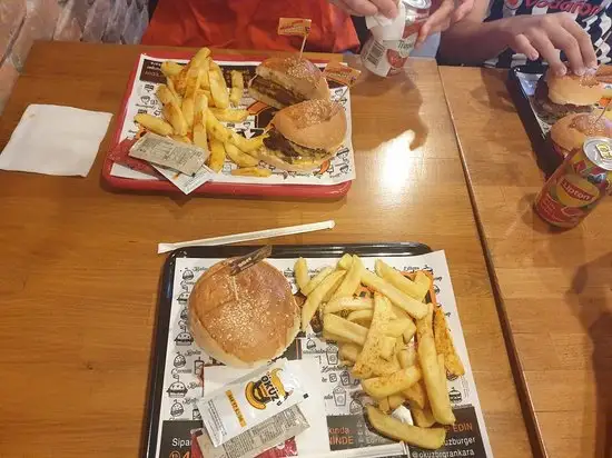 Okuz Burger'nin yemek ve ambiyans fotoğrafları 1