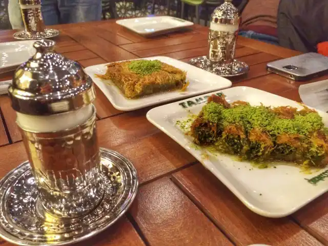 Kadayıfzade'nin yemek ve ambiyans fotoğrafları 16