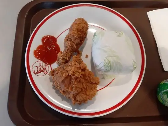 Gambar Makanan KFC Kuta Square 4