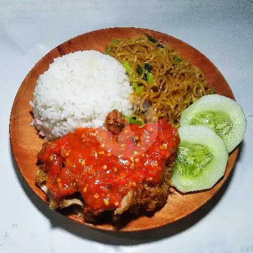 Gambar Makanan Ayam Geprek Bu Nani, Teuku Umar 7