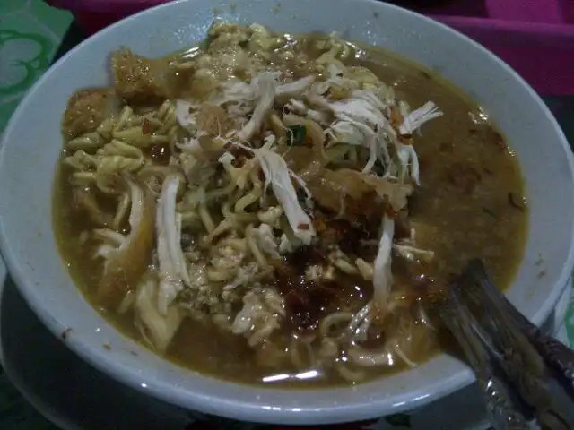 Gambar Makanan Mie Goreng Tepi Laut 8