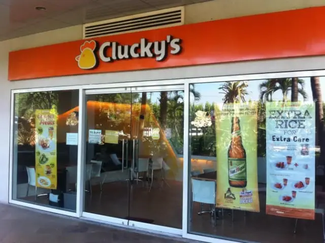 Clucky's