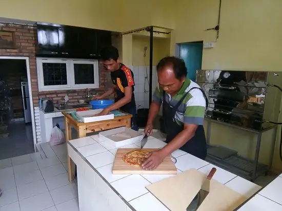 Gambar Makanan Berastagi Mountain View Pizzeria 14