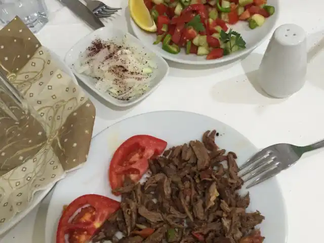 Altın Yaprak Döner'nin yemek ve ambiyans fotoğrafları 5