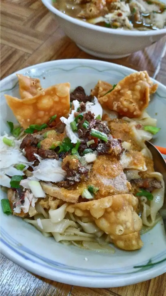 Gambar Makanan Ou Kie Bakmi Kepiting 8