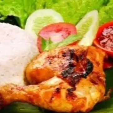 Gambar Makanan Ayam Bakar & Goreng Bu Selvi, Banteng Baru 6