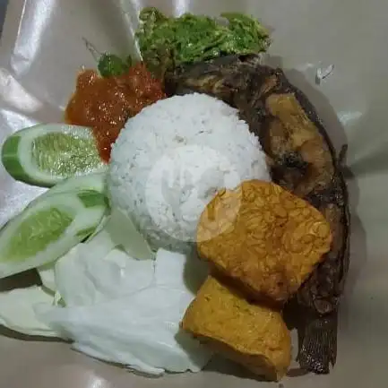 Gambar Makanan AYAM  PENYET SAMBEL IJ0 CAKOY 3