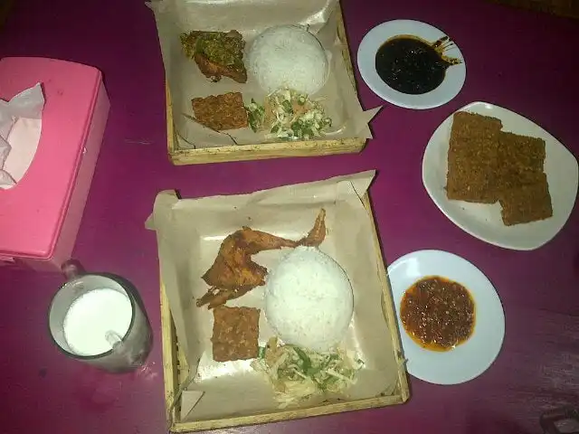 Gambar Makanan Ayam Penyet Suroboyo 12