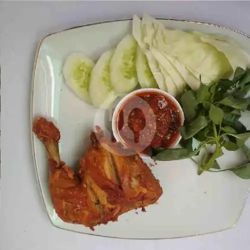 Gambar Makanan Nasi Uduk 18 Seafood Gempol, Cipayung 2