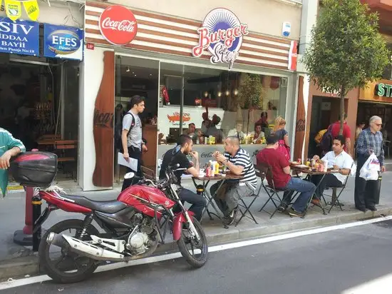 Burger Stop'nin yemek ve ambiyans fotoğrafları 1