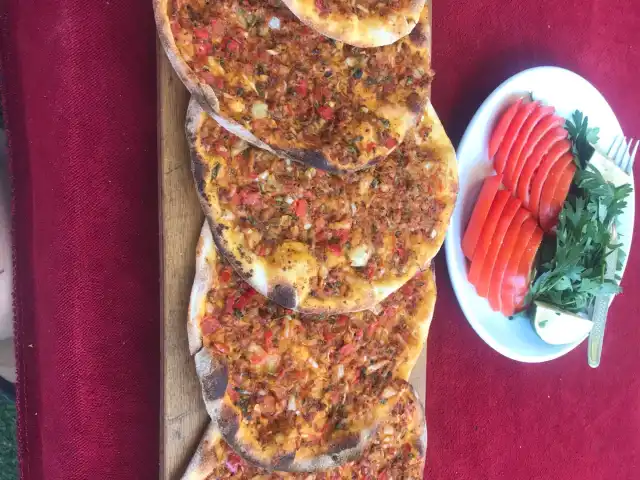 Cafe Istanbul Mek Pızza'nin yemek ve ambiyans fotoğrafları 16