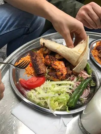 OCAKBAŞI DÜRÜM VE KEBAP SALONU