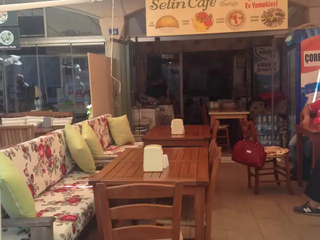 Selin Cafe'nin yemek ve ambiyans fotoğrafları 3