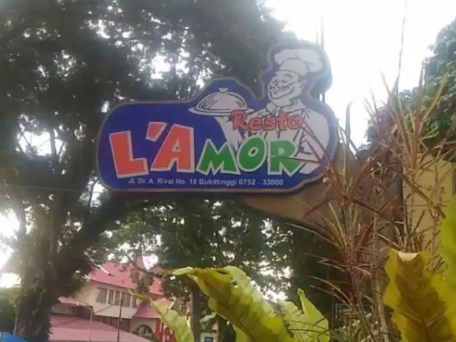 L'AMOR Resto, Guguk Panjang