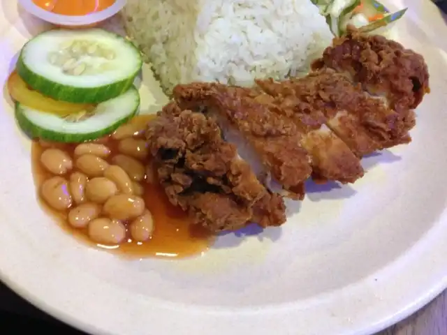 Singapore Chicken Rice (SCR) Food Photo 12