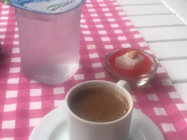 Cafe Laf Bakırköy'nin yemek ve ambiyans fotoğrafları 4