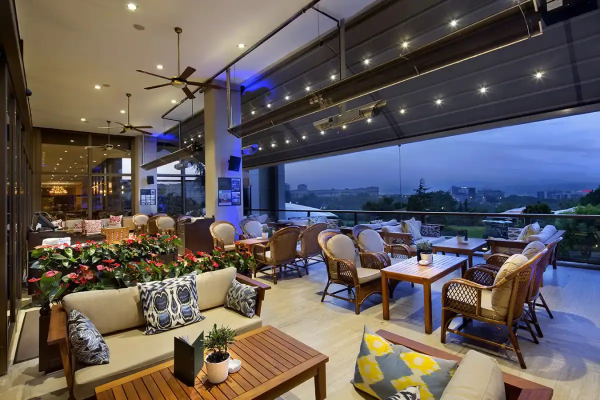 Veranda Bar & Terrace - Hilton İstanbul Bosphorus