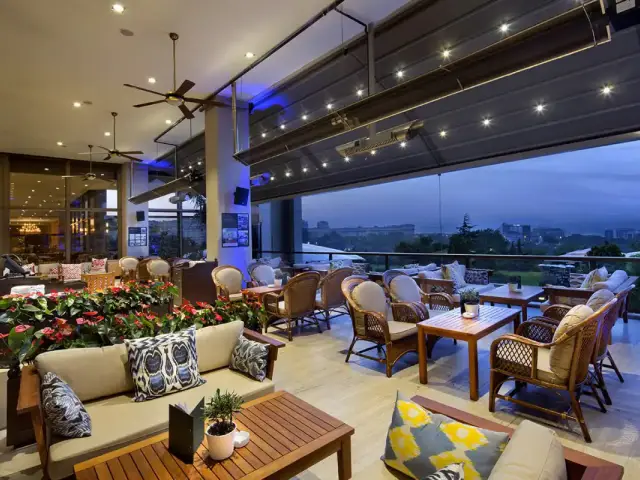 Veranda Bar & Terrace - Hilton İstanbul Bosphorus