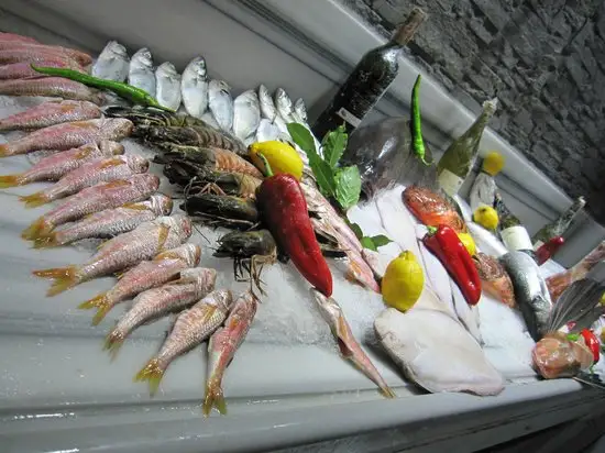 Sur Balık Arnavutkoy'nin yemek ve ambiyans fotoğrafları 68
