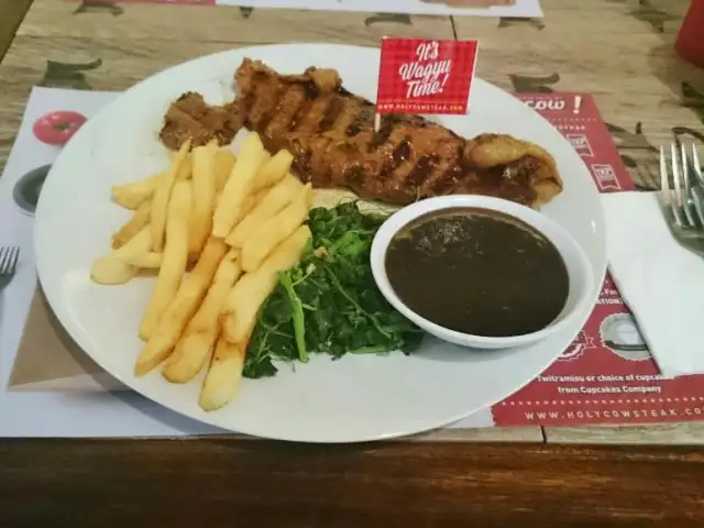 Gambar Makanan Steak Hotel by Holycow! 12