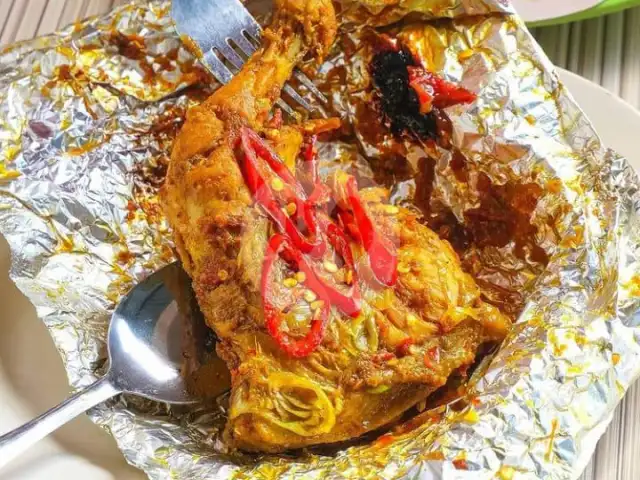 Gambar Makanan Ayam Goreng Surasama, Suryanata 20