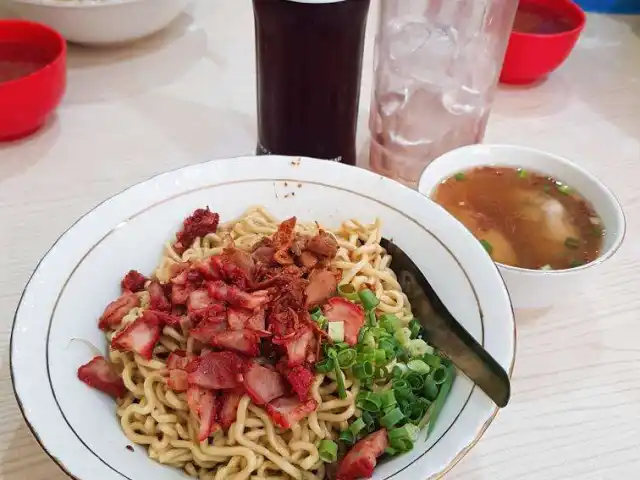 Gambar Makanan Bakmi Medan Kebon Jahe 16