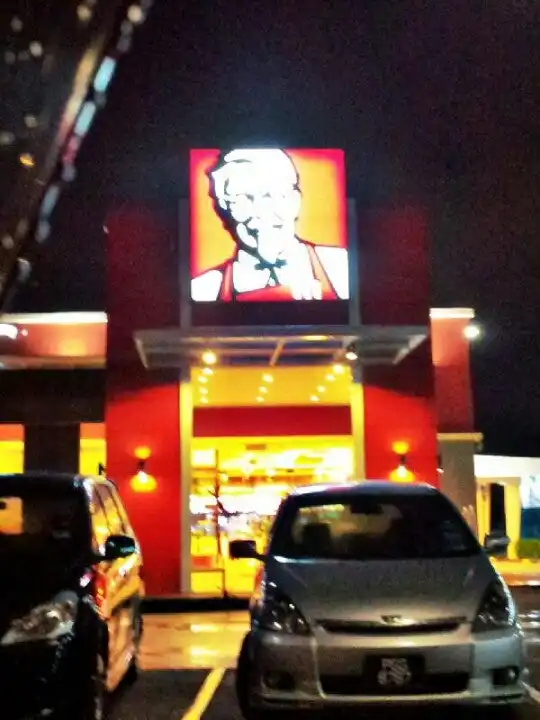 KFC Drive Thru Bandar Puteri Jaya Food Photo 9