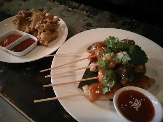 Gambar Makanan Hang Out at Renon by Resep Thai 10