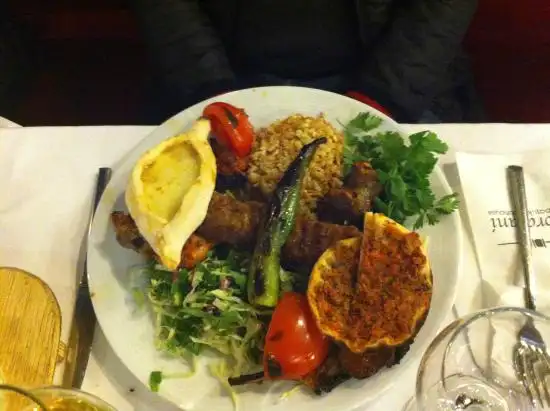 Khorasani Restaurant'nin yemek ve ambiyans fotoğrafları 77