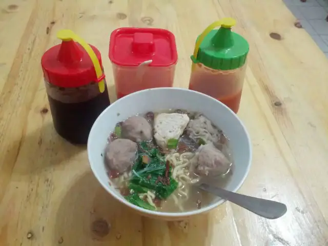 Gambar Makanan Bakso Surya Gembul 1