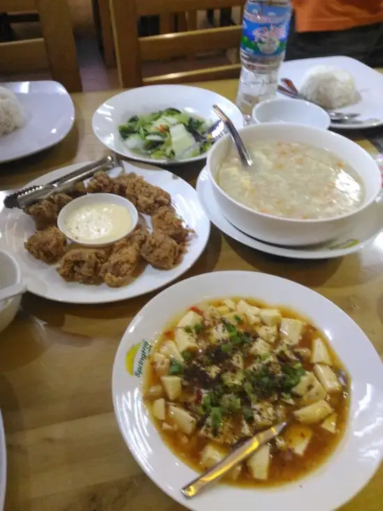 Gambar Makanan Spring Hill Restaurant 14