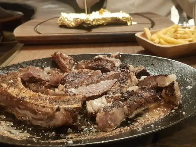 Nusr-Et Steakhouse Sandal Bedesteni'nin yemek ve ambiyans fotoğrafları 68