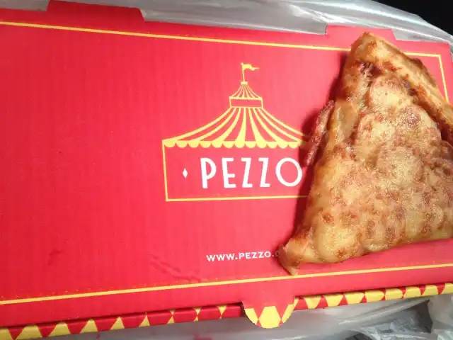 Pezzo Food Photo 1