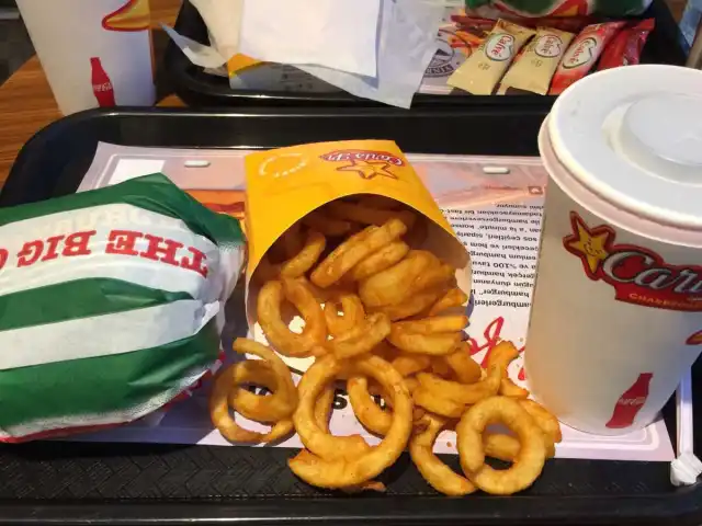 Carl's Jr.'nin yemek ve ambiyans fotoğrafları 37