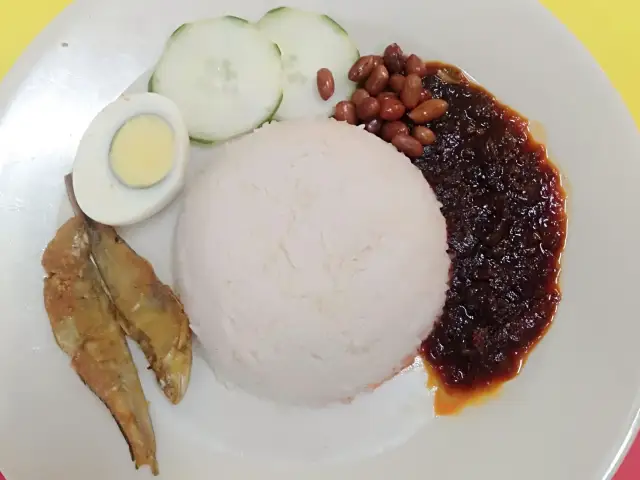 Nasi Lemak Klang Teh Tarik Kafeteria Kubah Ria