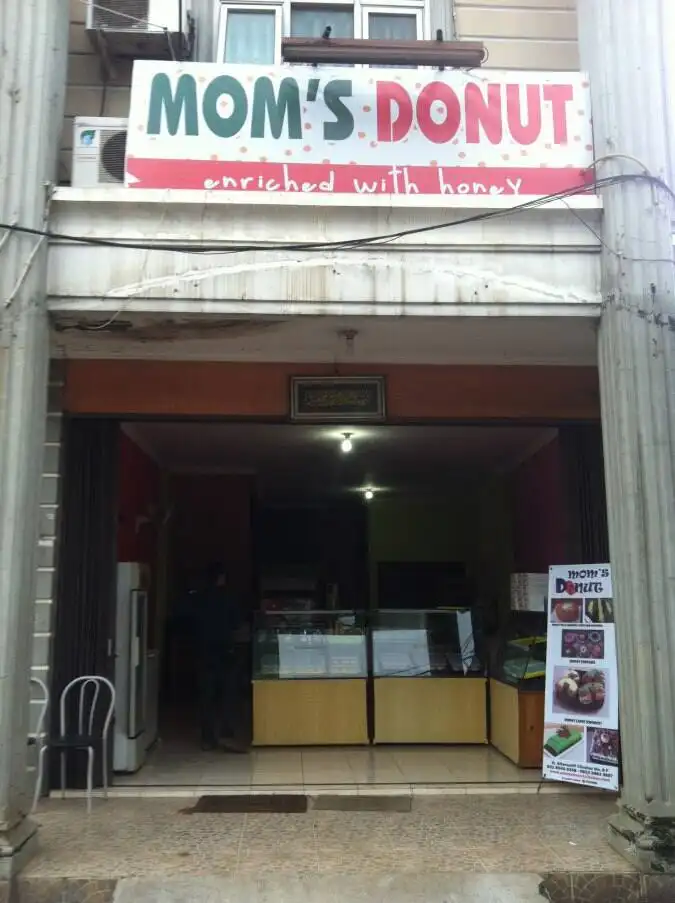 Mom's Donut