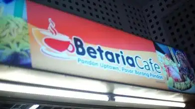 BetaRia Cafe