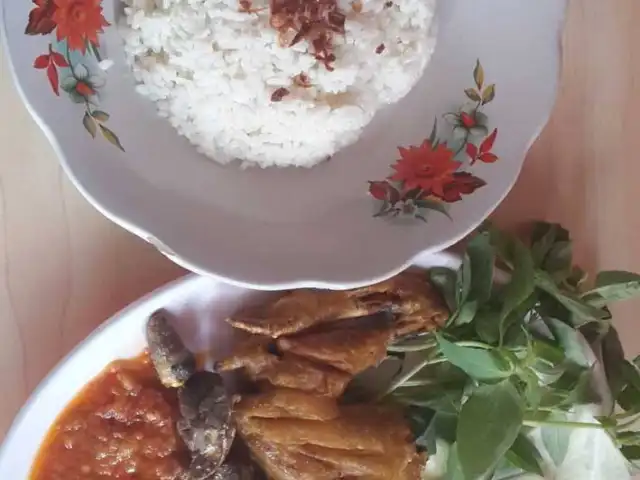 Gambar Makanan Nasi Uduk - Pecel Lele 3