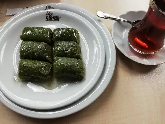 Kadıköy Saray Muhallebicisi'nin yemek ve ambiyans fotoğrafları 1