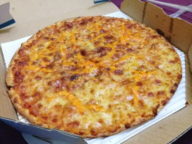 Gambar Makanan Domino's Pizza 15