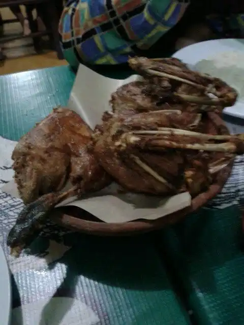 Gambar Makanan Bebek Goreng H. Slamet 9