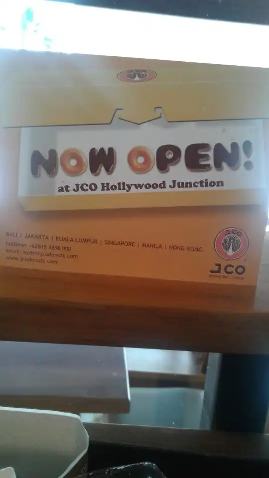 Gambar Makanan J-co Jababeka 8